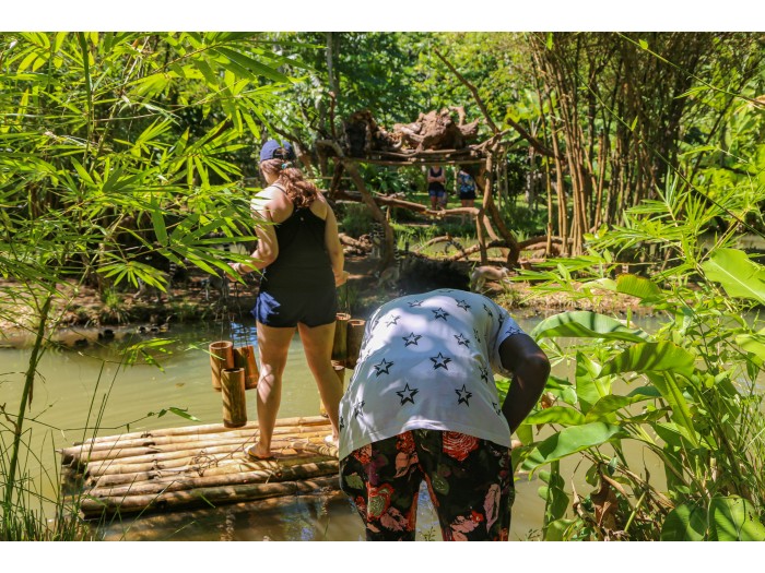 【マダガスカル】キツネザル保護プログラム