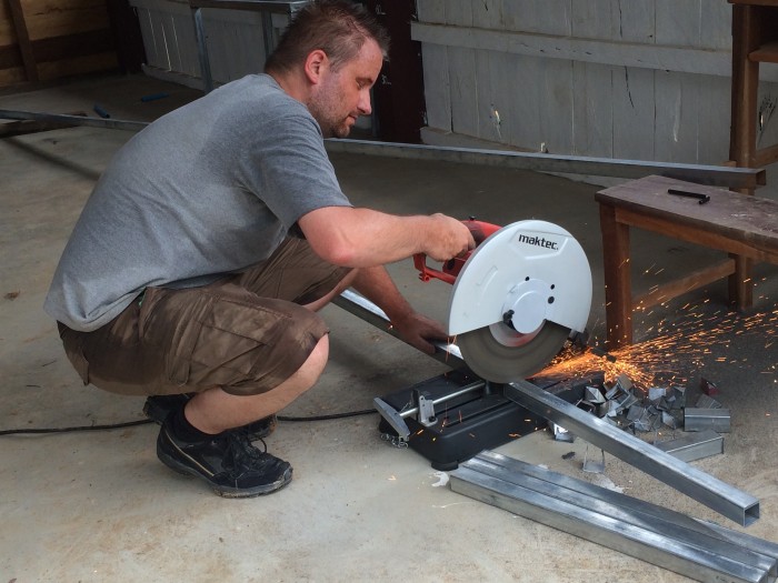 【カンボジア – サムラン】改修プログラム