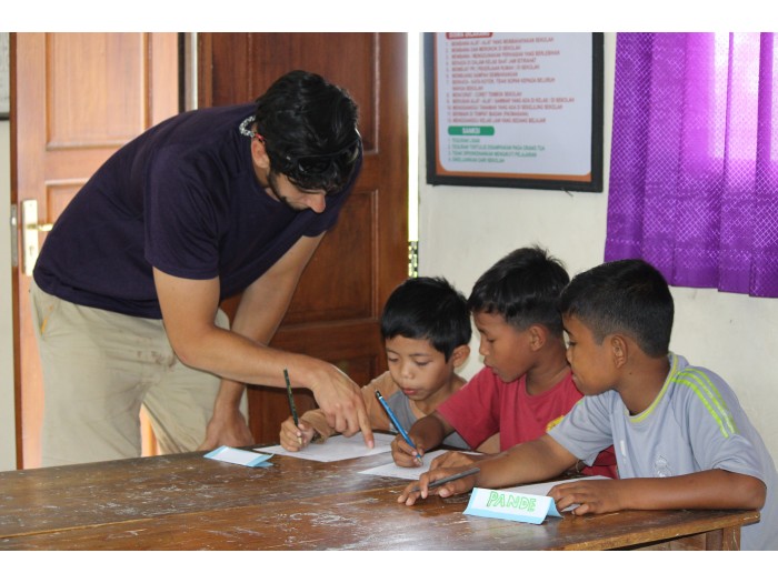 【インドネシア – ウブド】環境教育プログラム