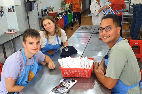 【ベトナム】炊き出しボランティア