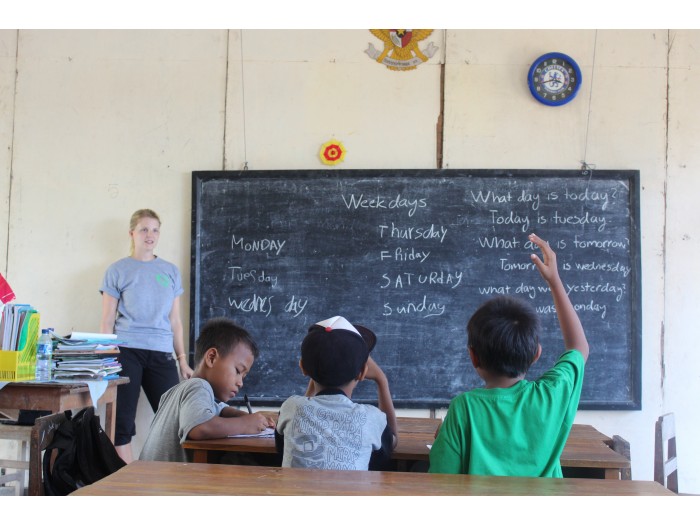 【インドネシア – ロビナ】教育プログラム