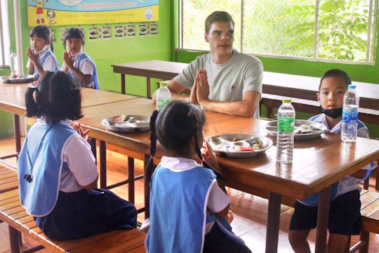 【タイ-ホアヒン】チャイルドケアプログラム