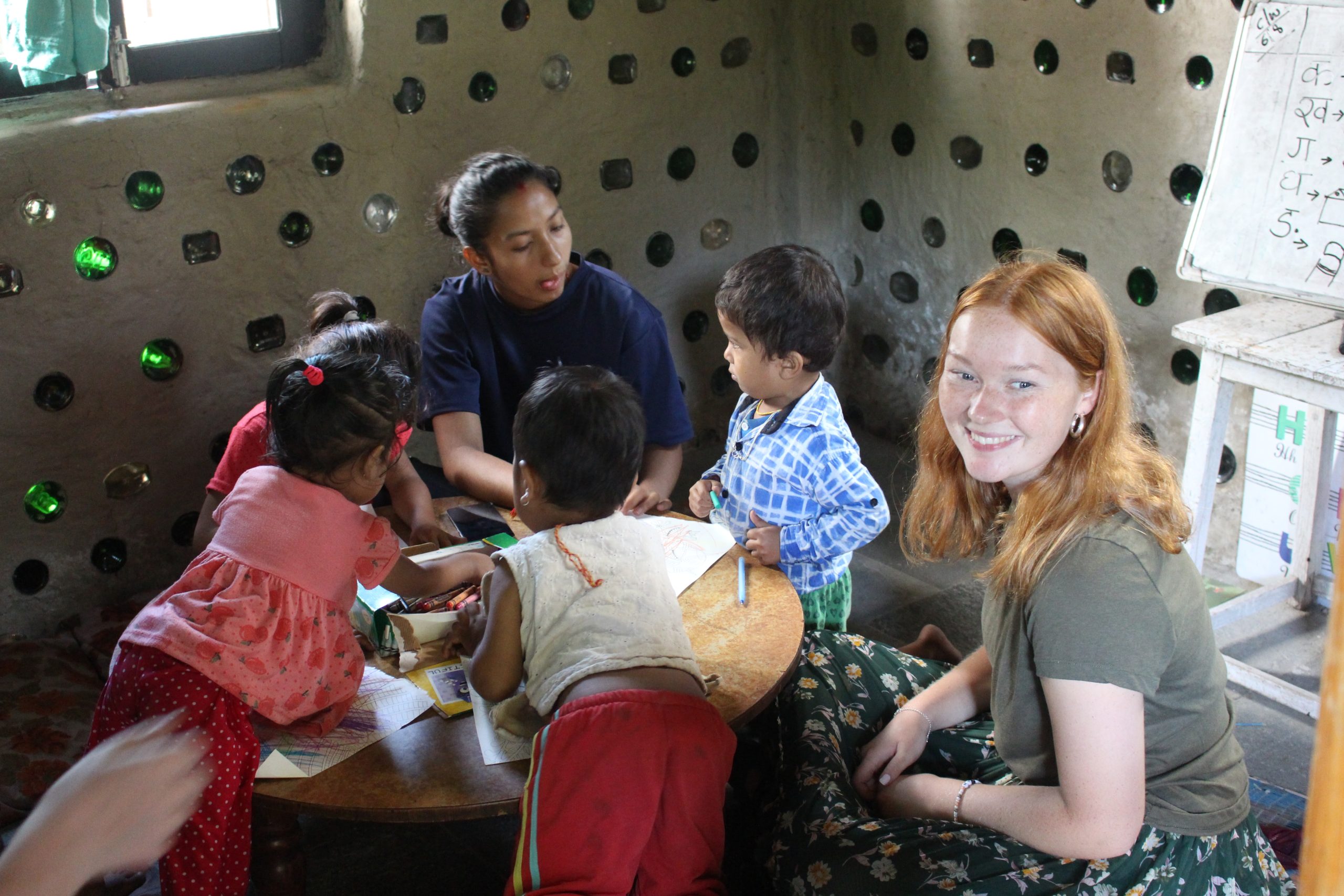 【ネパール – カトマンズ】チャイルドケアプログラムスケジュール画像