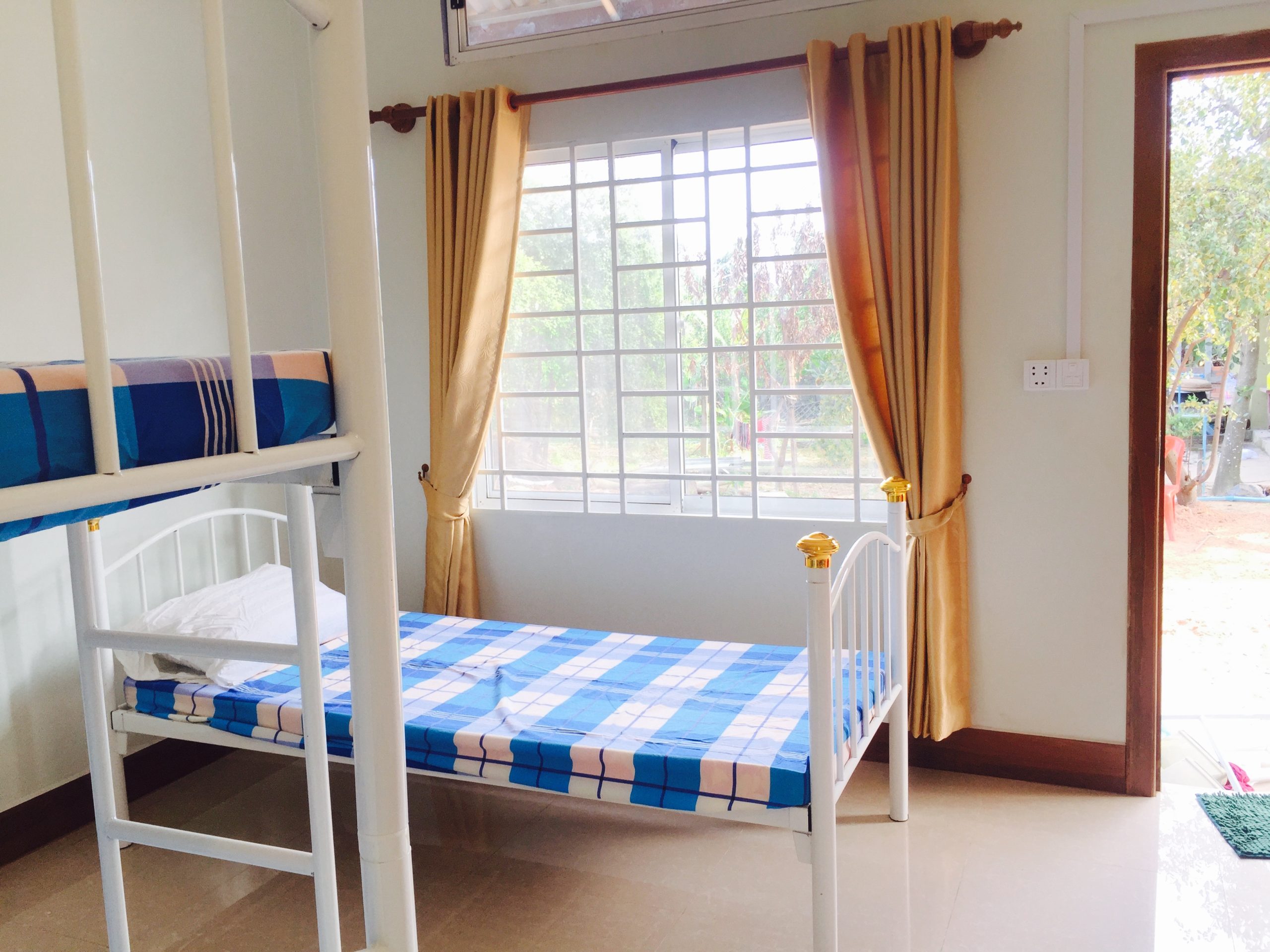 【カンボジア – サムラン】改修プログラム宿泊先画像