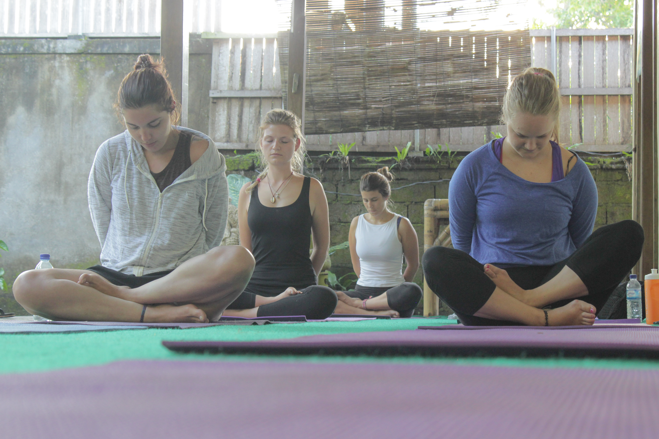 【インドネシア – ウブド】バリ島でヨガと瞑想プログラム業務内容画像