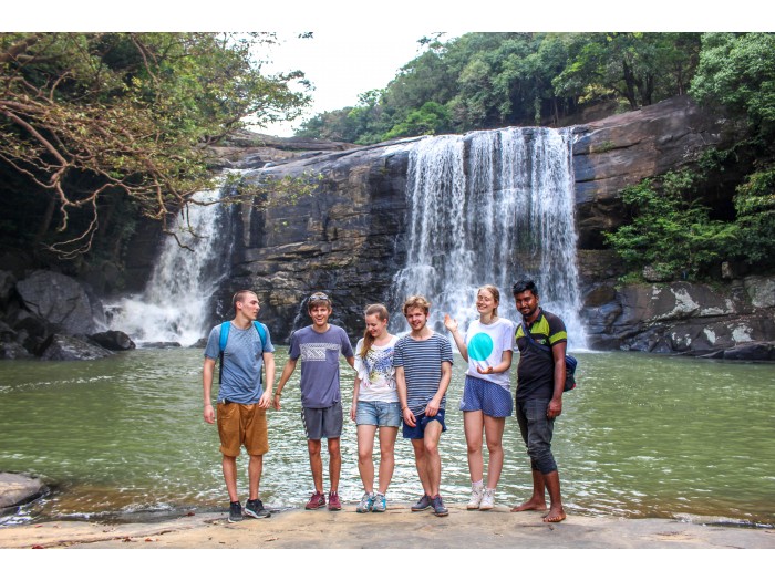 【スリランカ – キャンディ】トレッキング体験