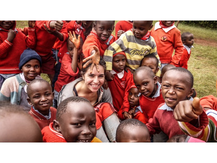 【ケニア】チャイルドケアボランティア