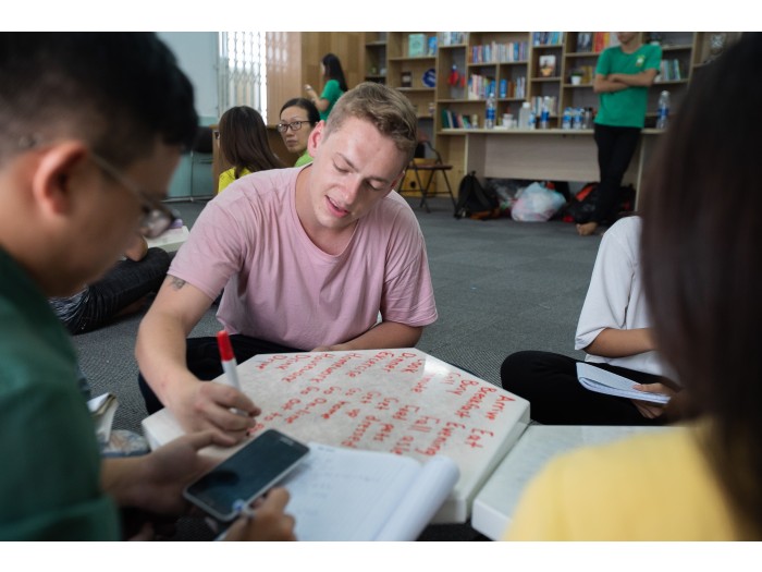 【ベトナム】教育プログラム