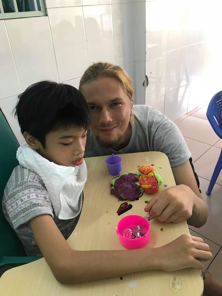 【ベトナム】特別支援プログラムスケジュール画像