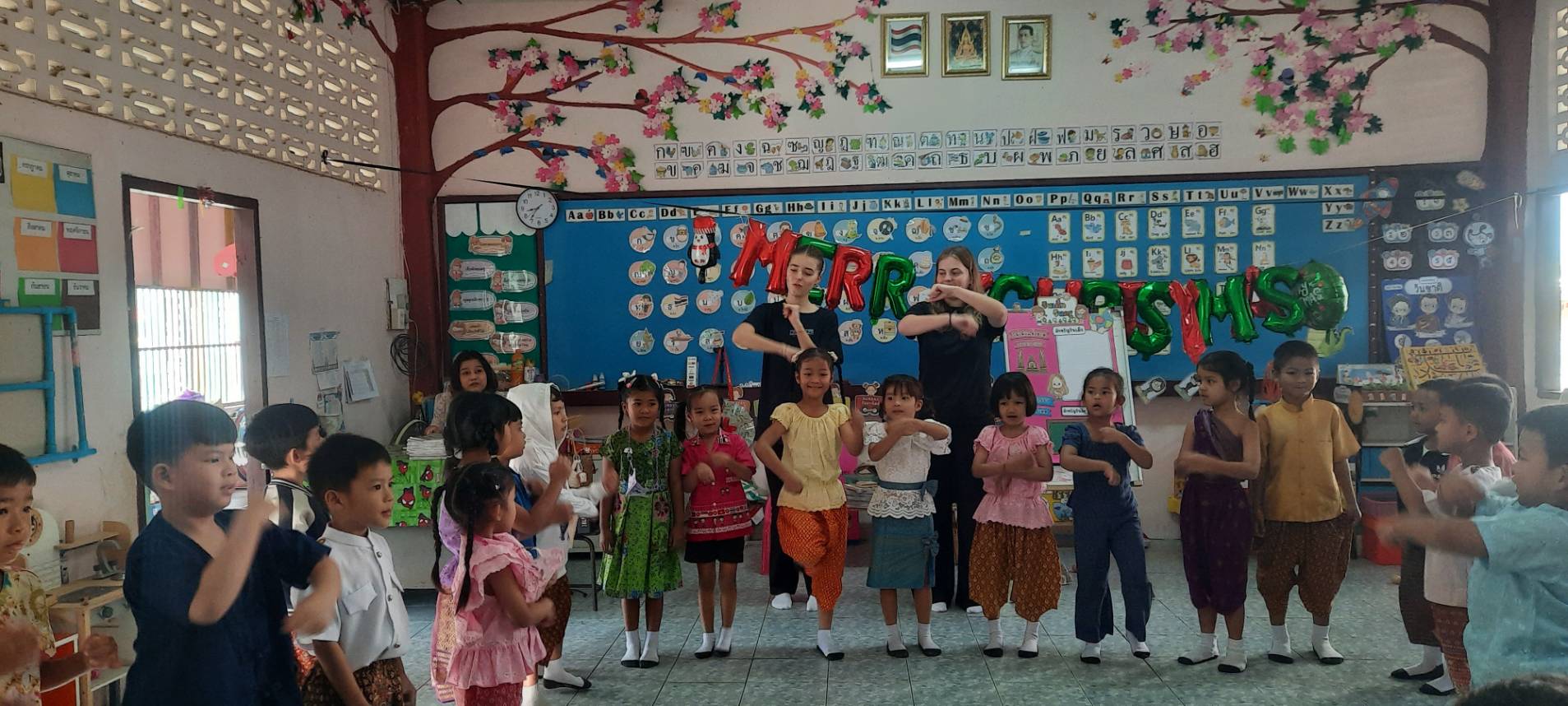 【タイ – サムイ島】教育プログラム業務内容画像