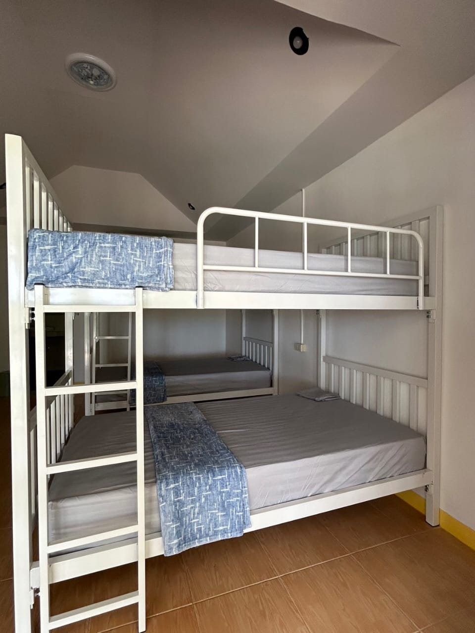 【タイ – サムイ島】アジアゾウ保護プログラム宿泊先画像