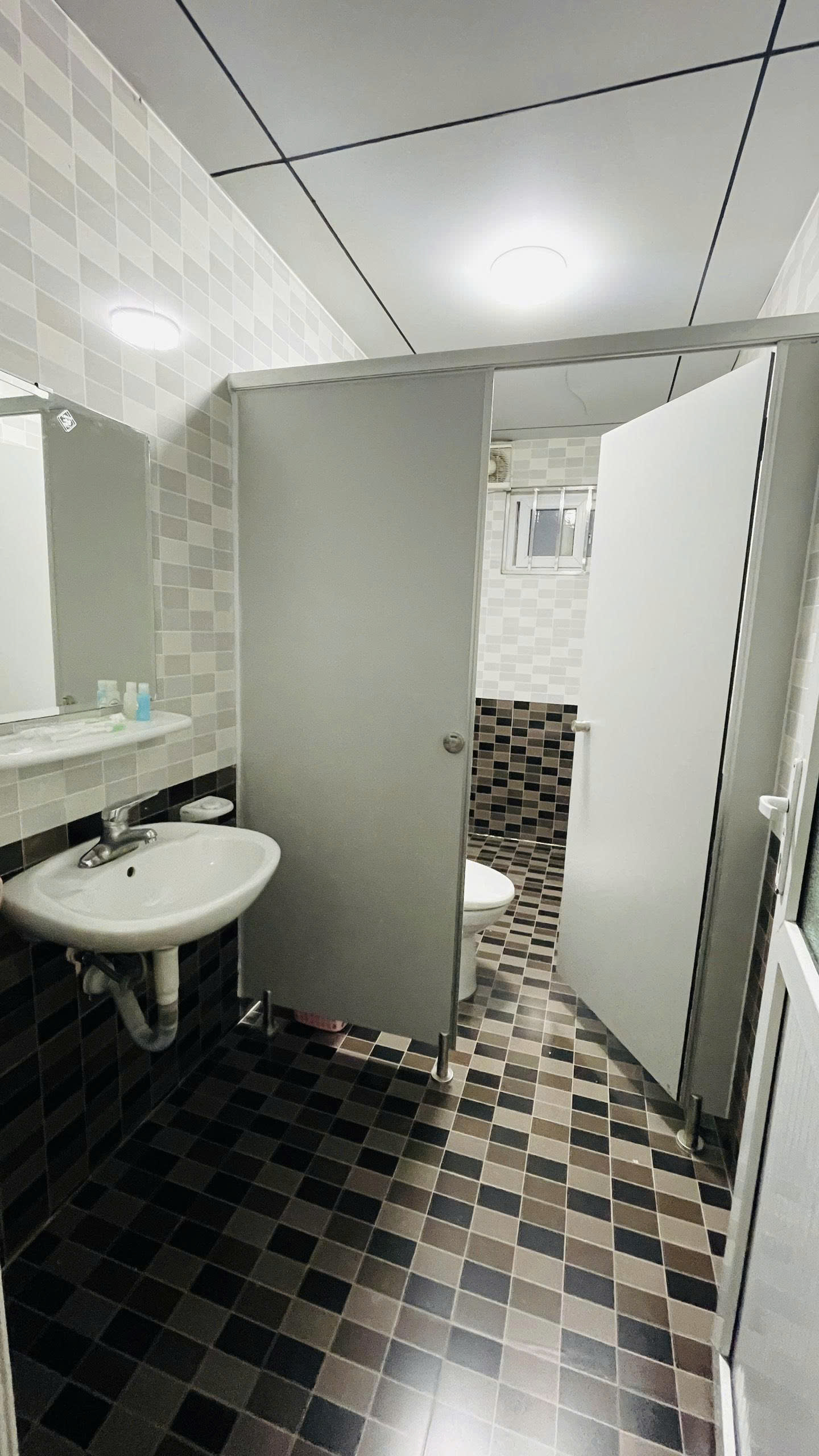 【ベトナム – ハロンベイ】ハロンベイ医療支援プログラム宿泊先画像