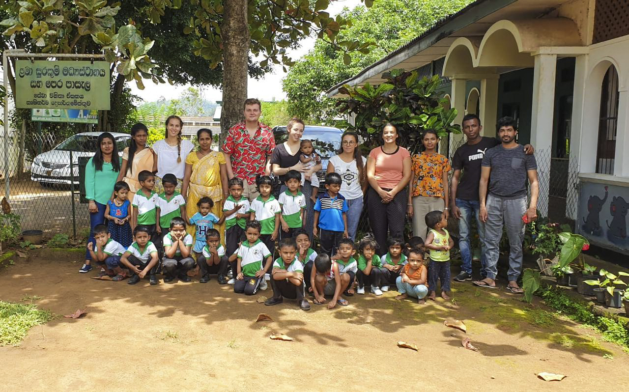 【スリランカ – キャンディ】教育プログラム